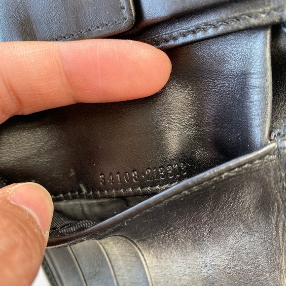 Gucci Wallet - Picture 8 of 9